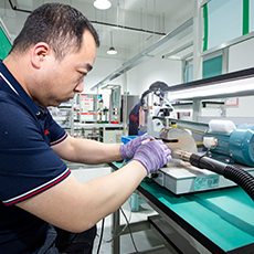 Uklanjanje izolacije bakrene žice